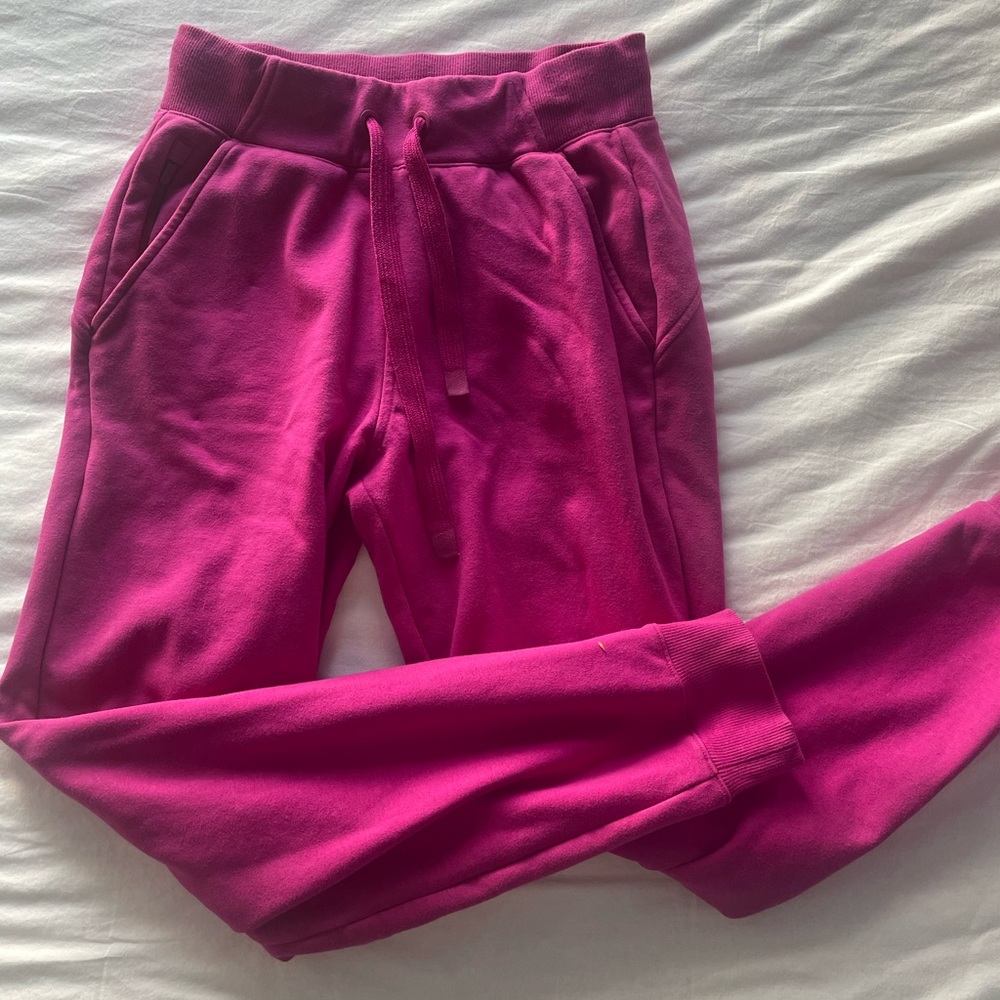 athleta women’s joggers
